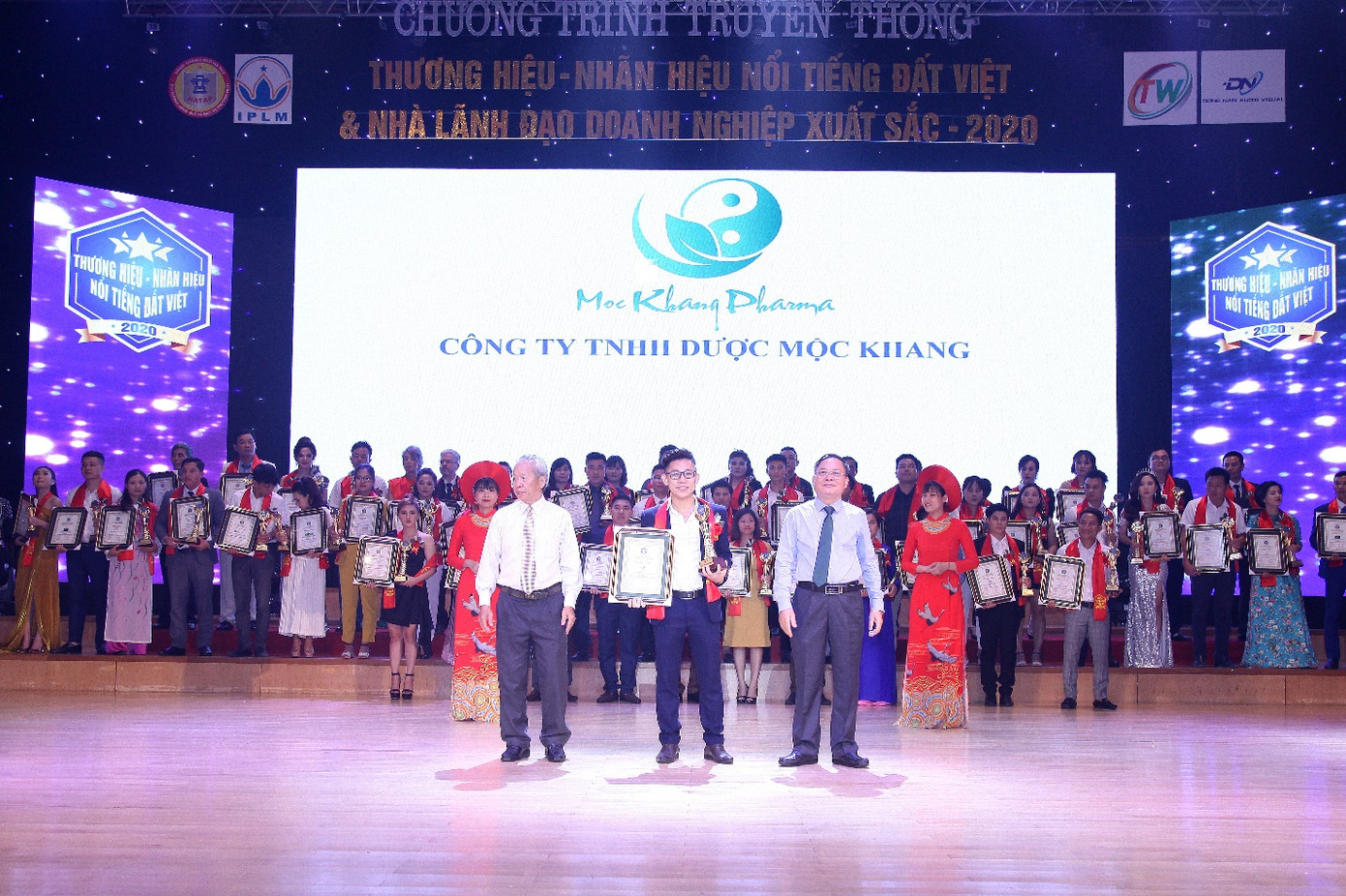 Dược Mộc Khang nhận giải “Top 10 Thương hiệu – nhãn hiệu nổi tiếng đất Việt năm 2020 ảnh 2