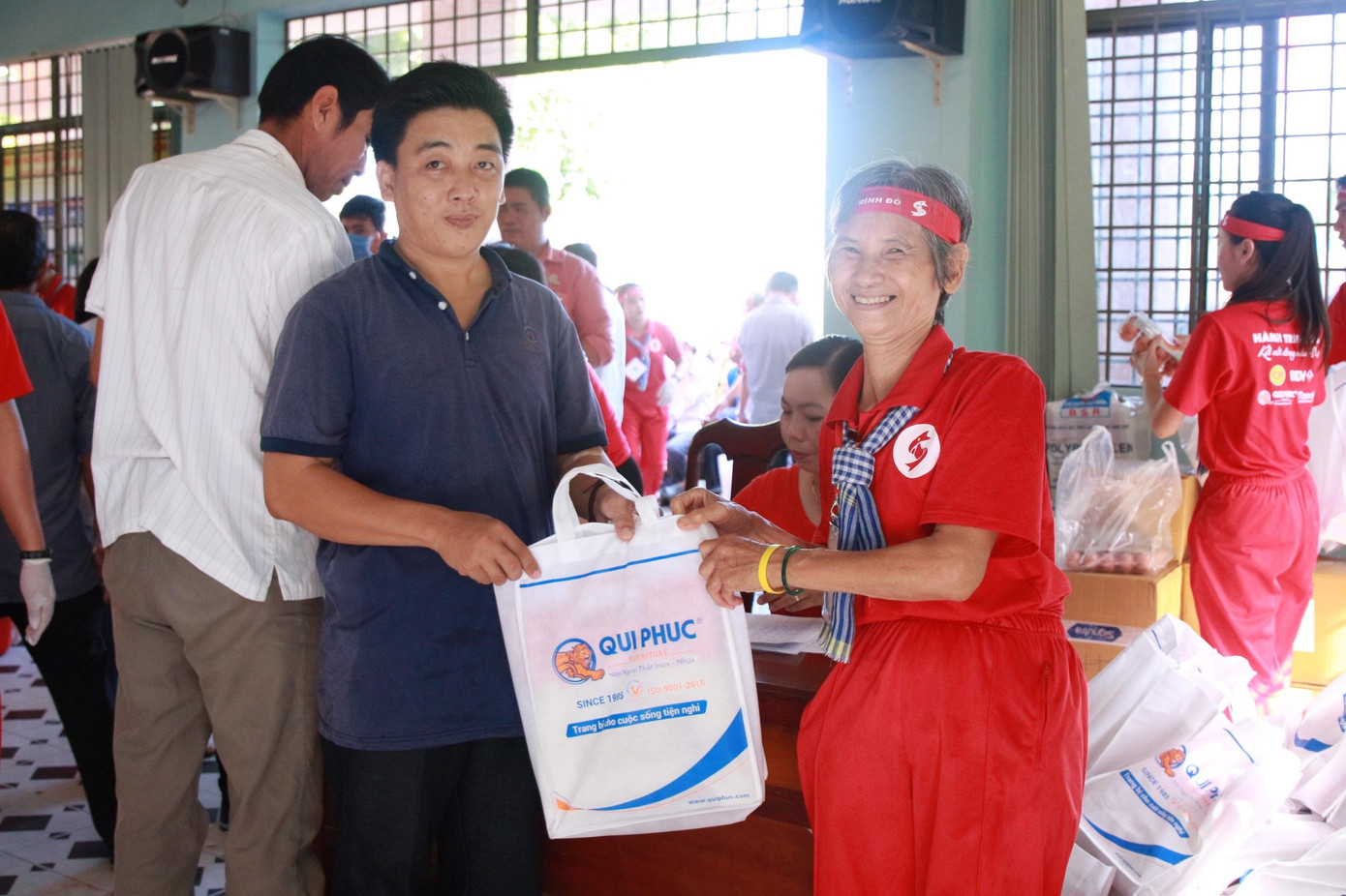 Chia sẻ giọt máu để giúp người bệnh giành lại sự sống ảnh 4