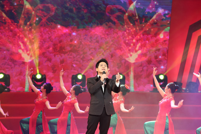 Đặc sắc chương trình nghệ thuật 'Màu hoa đỏ' lần thứ 13 ảnh 3