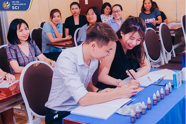 Kinh nghiệm học phun xăm thẩm mỹ thành thạo ra nghề nhanh ảnh 5