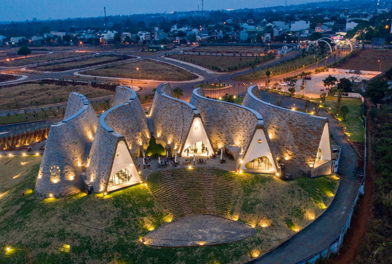 Độc đáo “Show trải nghiệm ba nền văn minh cà phê thế giới” tại Trung Nguyên Legend ảnh 3