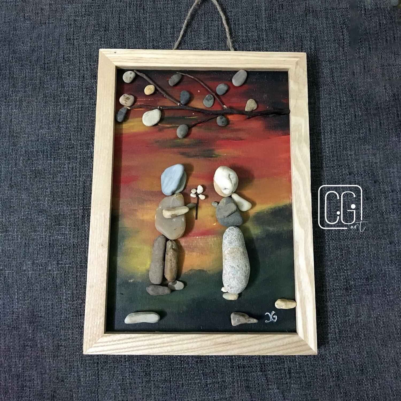 Cô gái trẻ 'thổi hồn' vào những viên đá, biến thành tác phẩm nghệ thuật ảnh 4