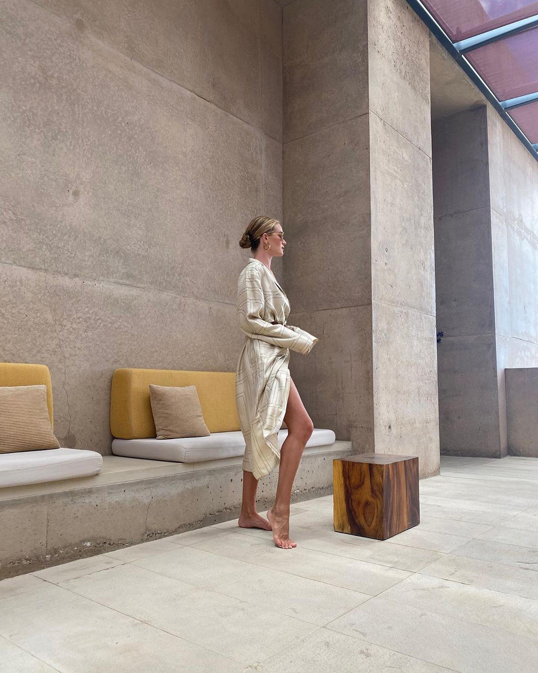 Bạn gái 'Người vận chuyển' siêu quyến rũ trong ảnh bikini ảnh 1