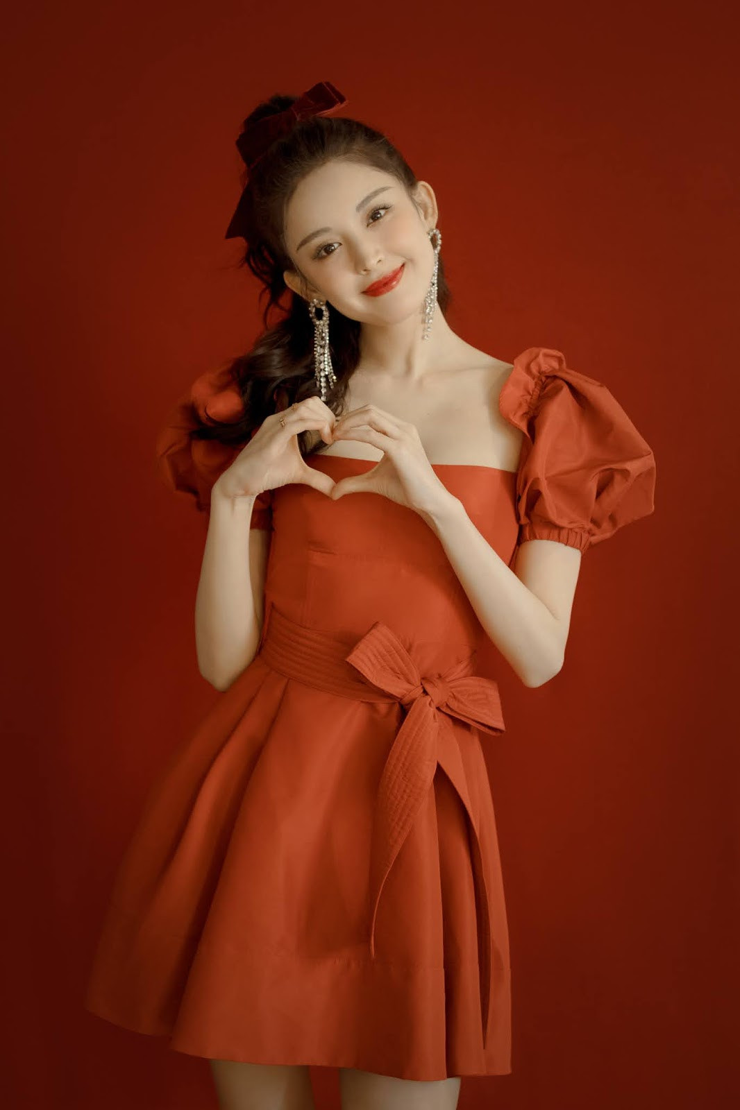 Say đắm nhan sắc 'gây thương nhớ' của người đẹp Tân Cương ảnh 7