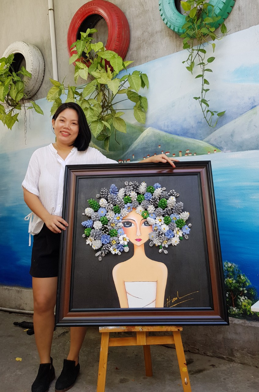 Tranh handmade độc đáo từ quả thông và dương liễu của nữ họa sĩ Đà Nẵng ảnh 4
