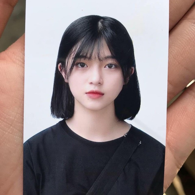 Nét đẹp trong sáng của 'hot girl ảnh thẻ' dân tộc Giáy ảnh 1