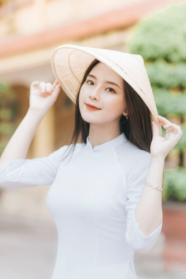 Nữ sinh Hải Phòng đẹp rạng ngời chia tay thời học sinh ảnh 2