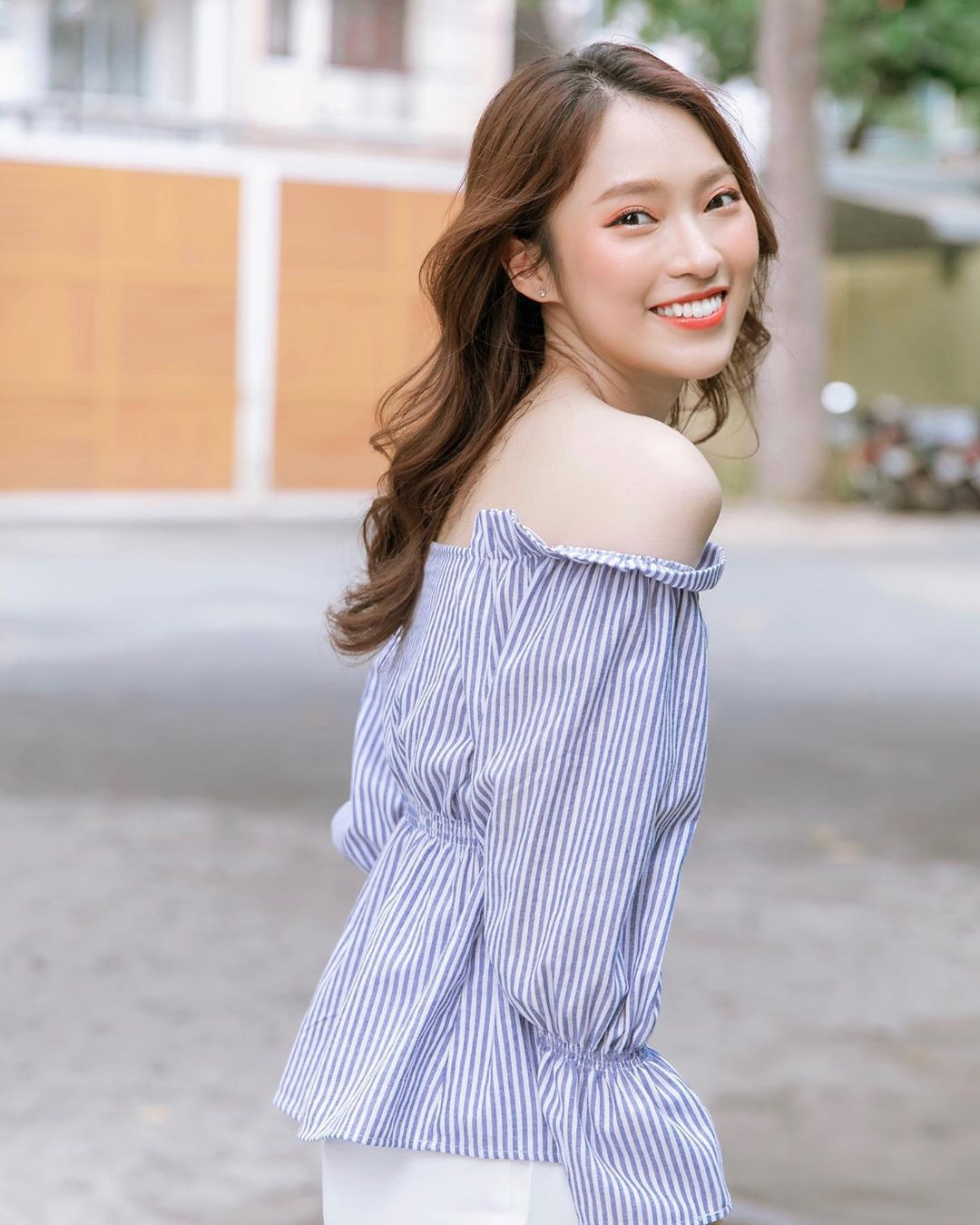 'Hot girl 7 thứ tiếng' Khánh Vy tốt nghiệp loại giỏi Học viện Ngoại giao ảnh 7