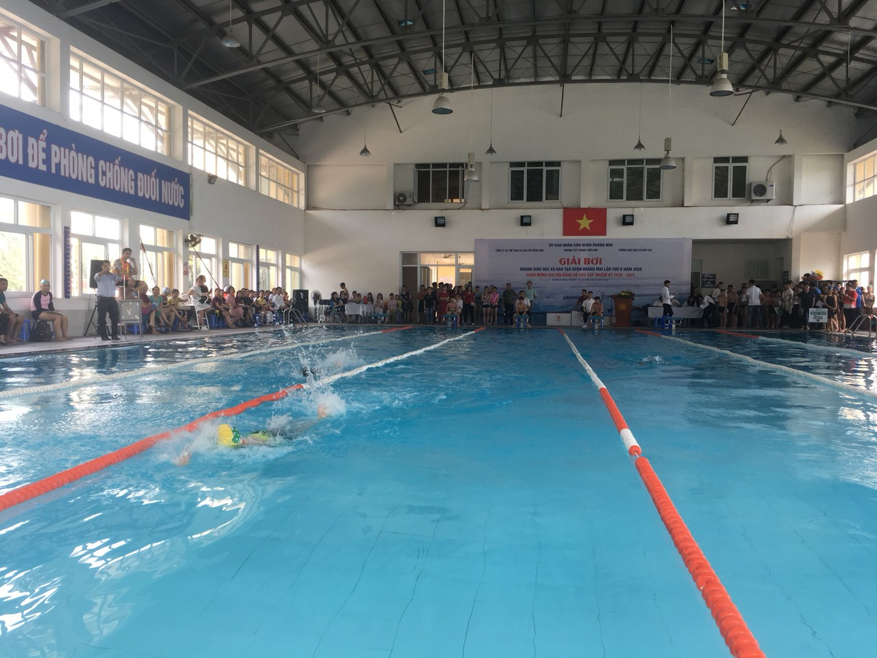 Quận Hoàng Mai, Hà Nội: Khai mạc giải bơi phòng chống đuối nước, đẩy lùi bệnh tật ảnh 5