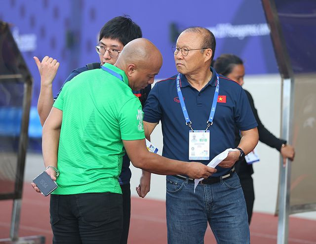 HLV Park Hang Seo phát hiện U22 Brunei tráo người ảnh 2