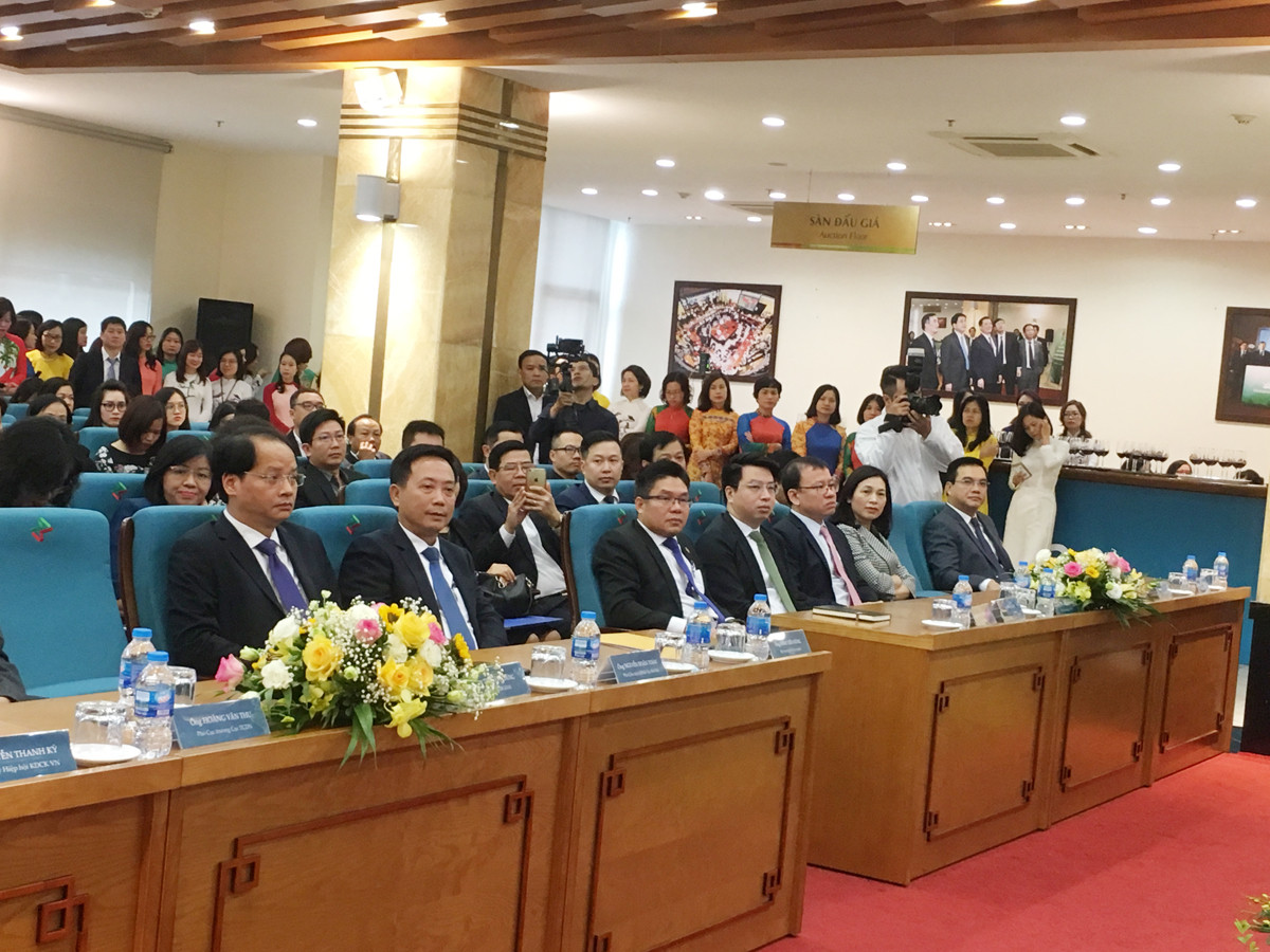 Bộ trưởng Tài chính nêu 6 nhiệm vụ chính của thị trường chứng khoán 2020 ảnh 2