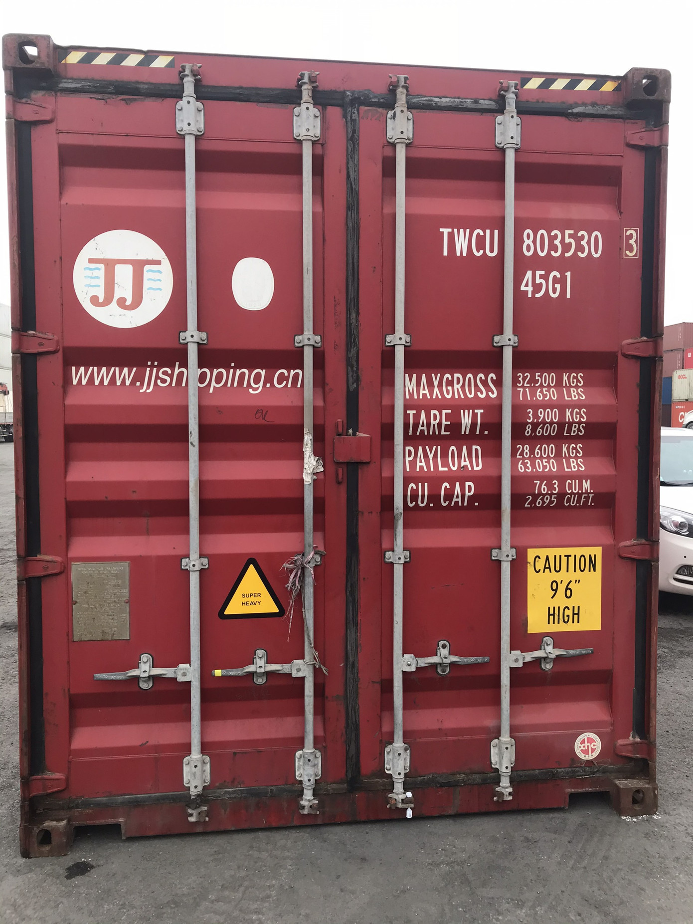 Cận cảnh container phụ kiện ô tô Trung Quốc không khai báo hải quan ảnh 1