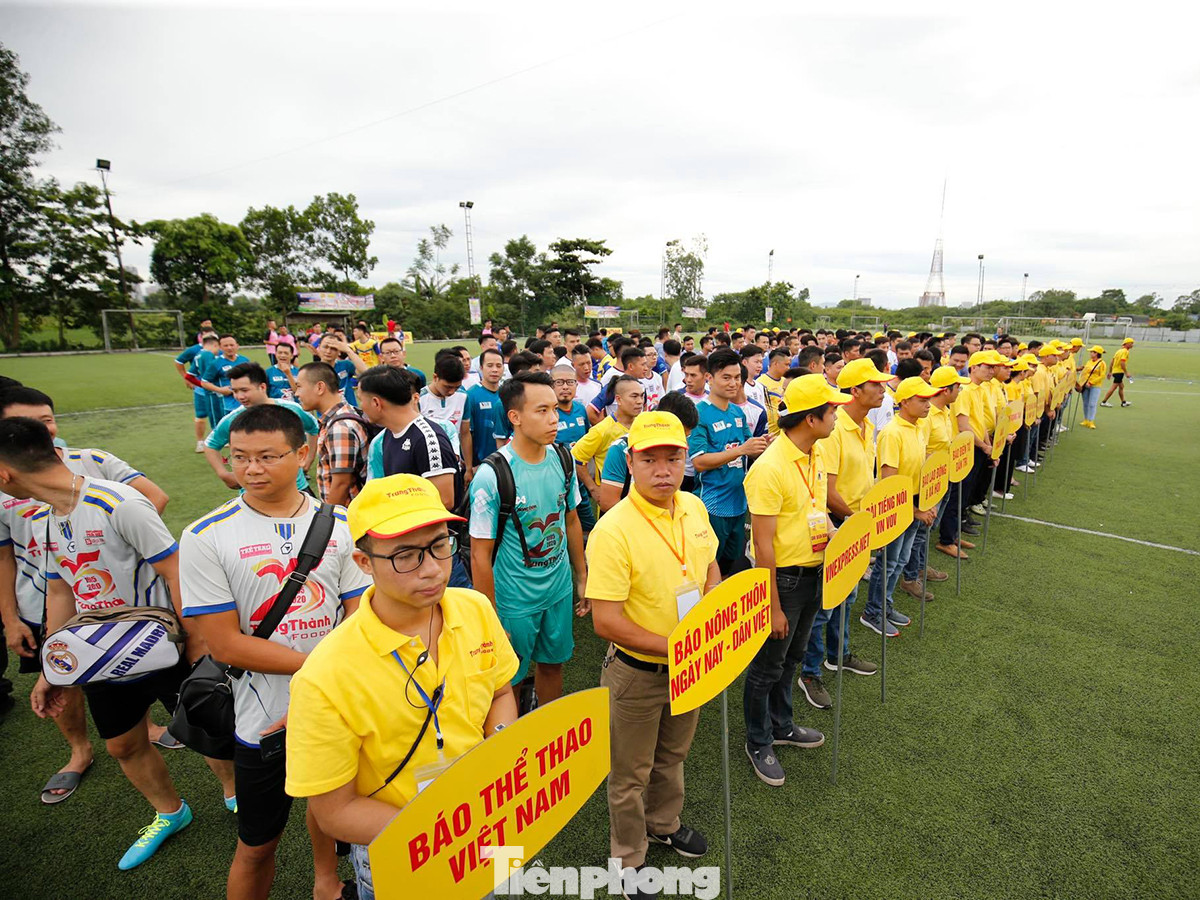 Báo Tiền Phong tranh tài ở cúp Trung Thành năm 2020 ảnh 3