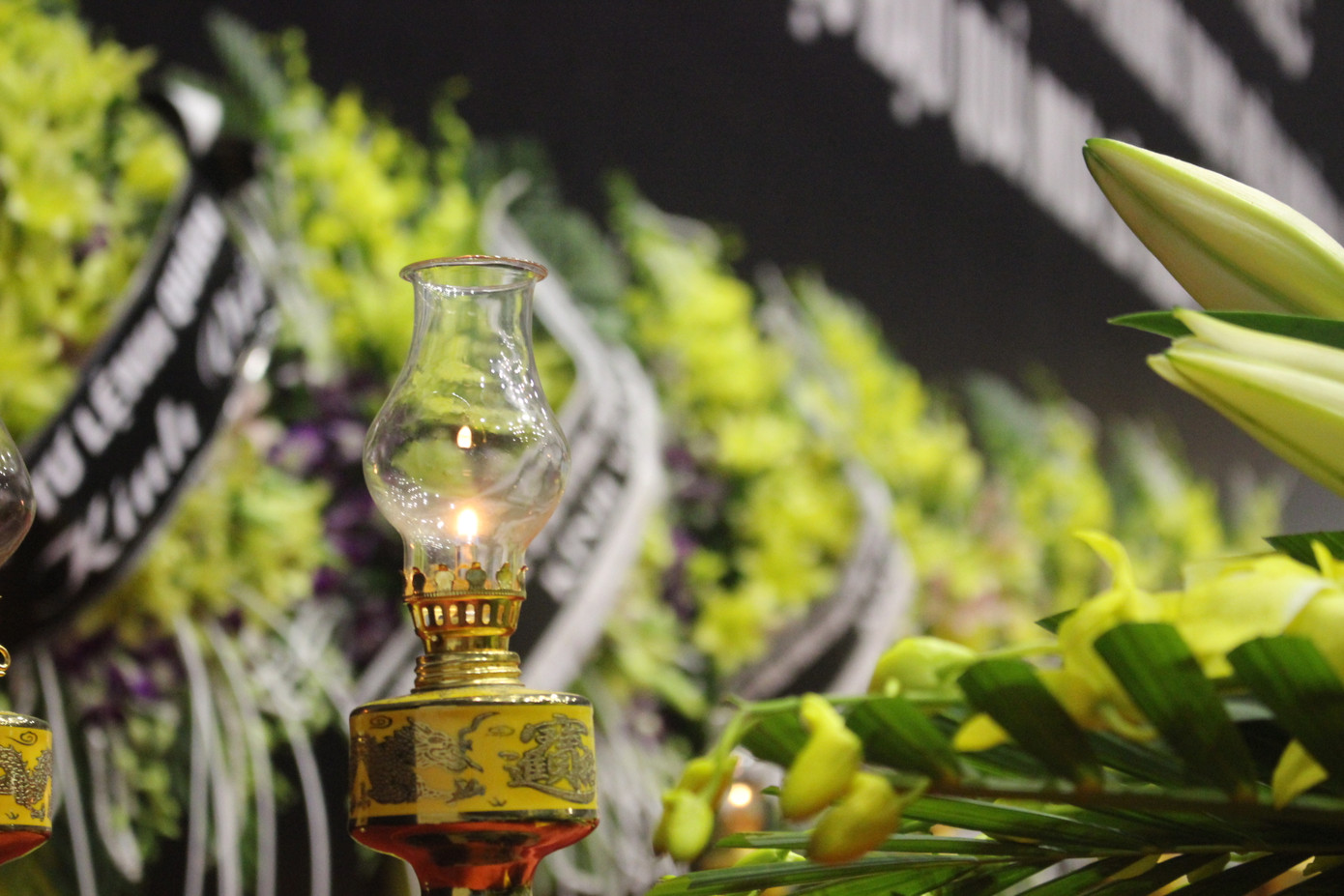 Nhói lòng cảnh thân nhân 22 chiến sĩ hy sinh ở Quảng Trị gọi tên con trong nước mắt ảnh 2