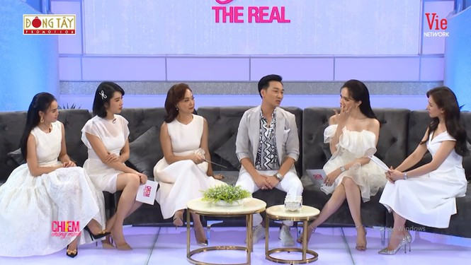 Showbiz 30/10: Quang Dũng quyên góp được hơn 2 tỷ đồng ủng hộ đồng bào miền Trung ảnh 4