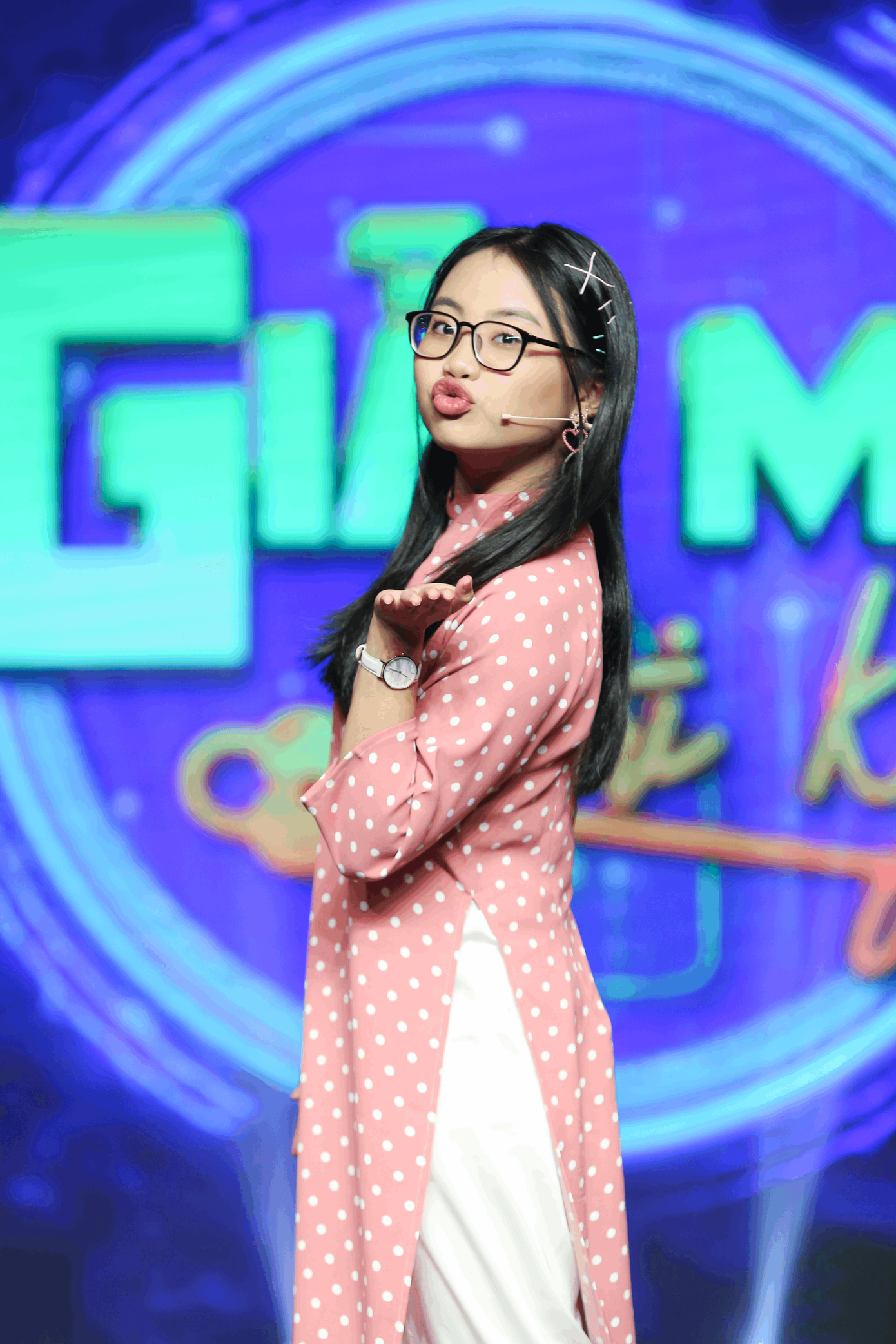 Phương Mỹ Chi: ‘Em mới biết mình là nguồn thu nhập chính của gia đình’ ảnh 1