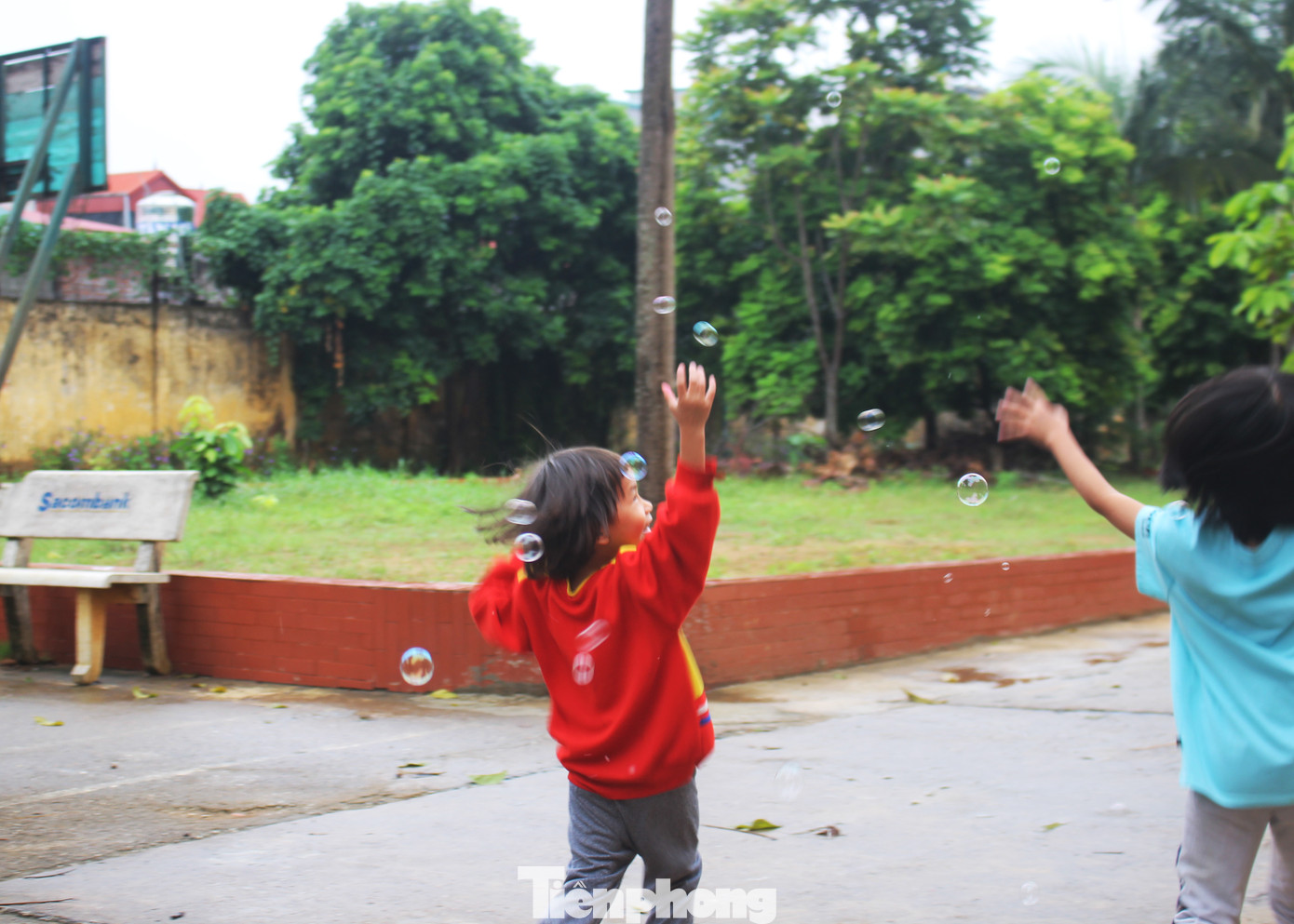 Thấu hiểu và chia sẻ với trẻ khuyết tật qua cuộc thi vẽ tranh 'Ước mơ vượt khó' ảnh 1