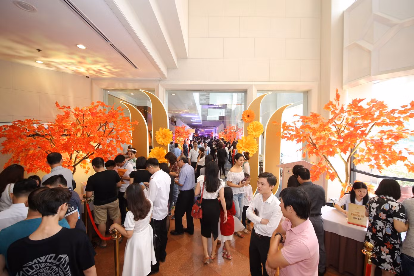 Hàng ngàn cư dân Imperia Sky Garden đã tham dự 'Đại lễ tri ân' ảnh 1