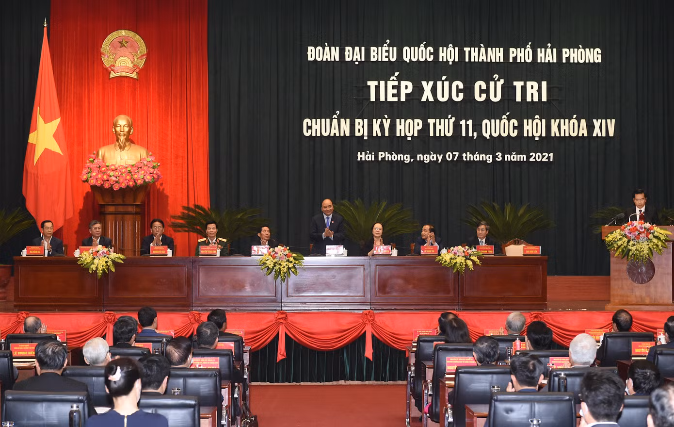 Tiếp xúc cử tri Hải Phòng, Thủ tướng Nguyễn Xuân Phúc nhớ lại một lần lỡ hẹn ảnh 1