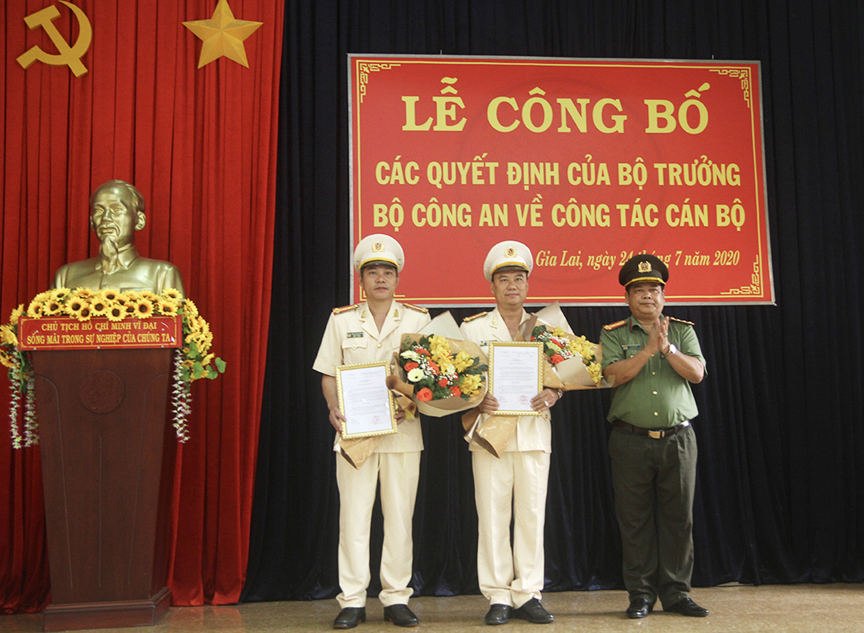 Bổ nhiệm hai Phó Giám đốc Công an Gia Lai ảnh 2
