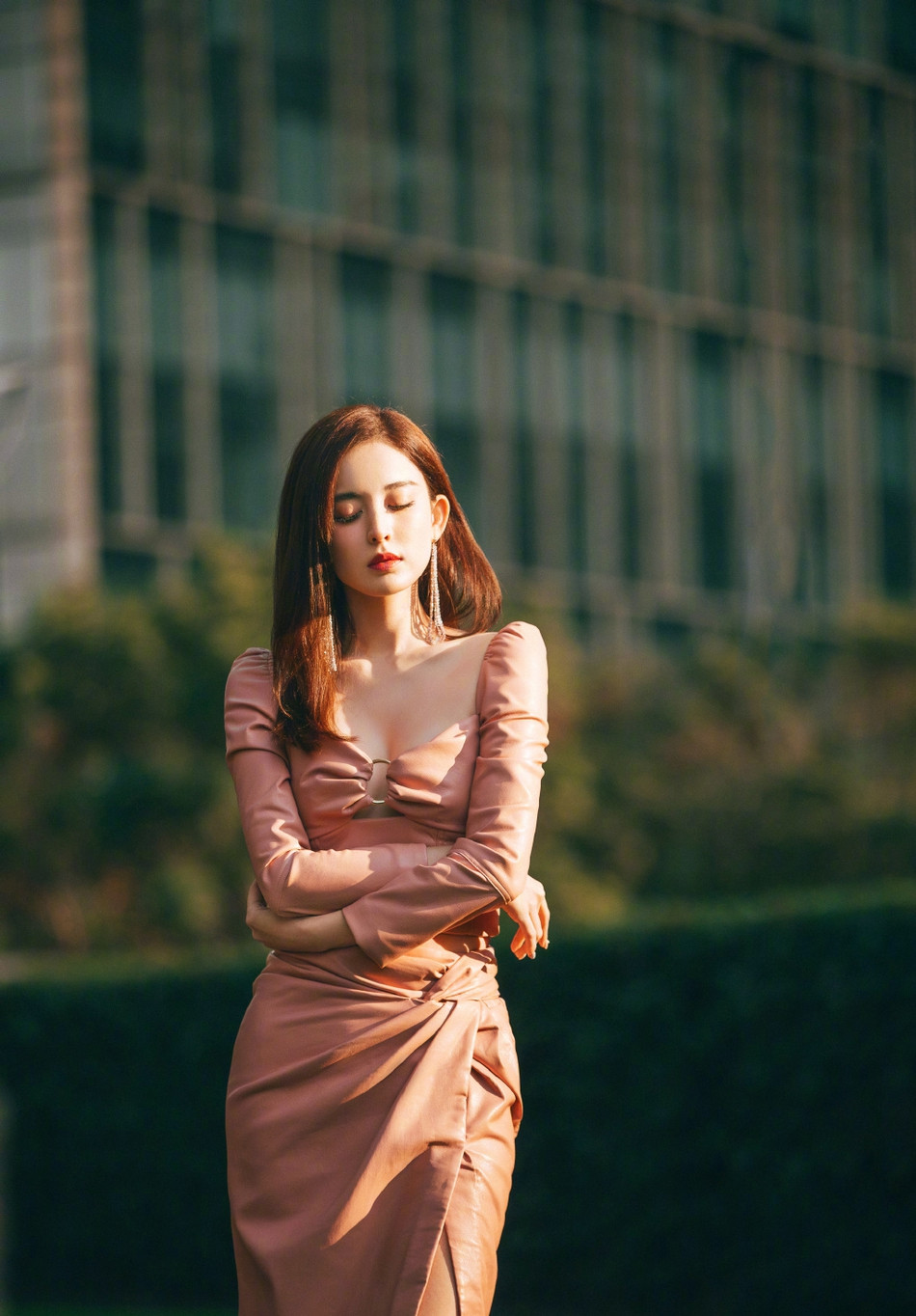 Nhan sắc kiều diễm của mỹ nhân Tân Cương 'đốn tim' phái mạnh ảnh 17