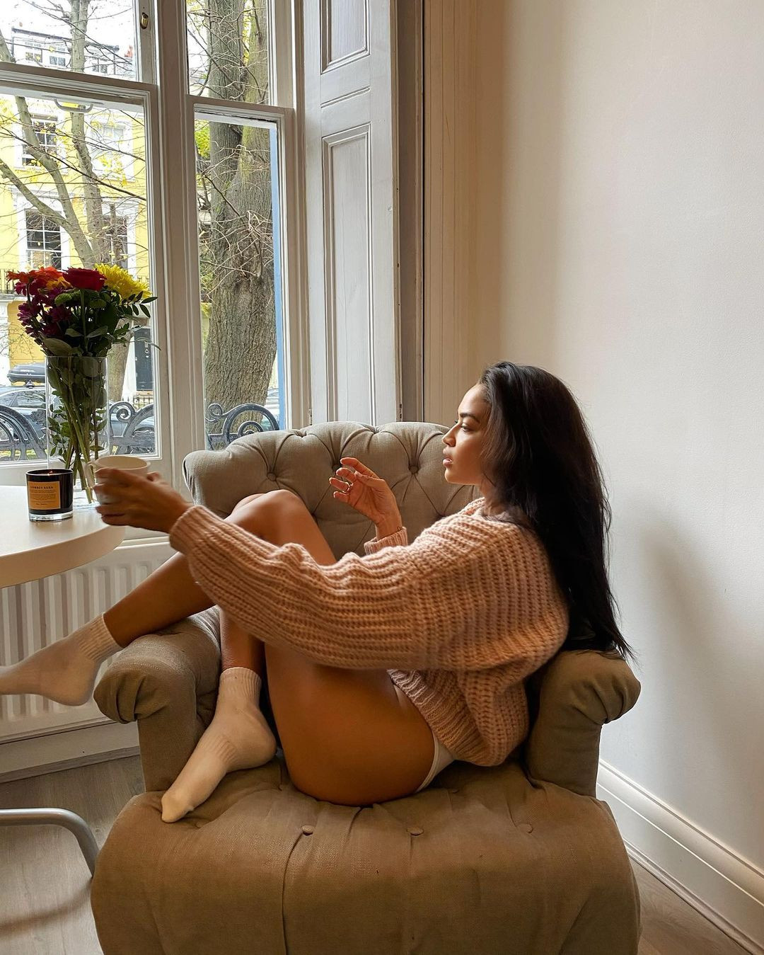 Ánh nude đen trắng đậm chất nghệ thuật của người mẫu Shanina Shaik ảnh 10