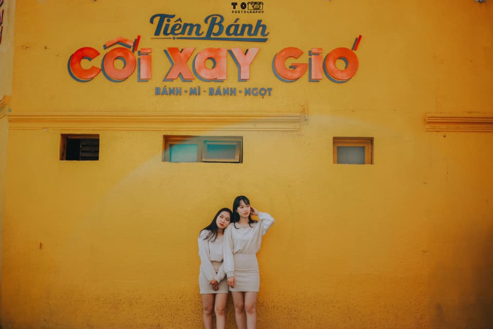 Bức tường vàng 'Tiệm bánh Cối Xay Gió' ở Đà Lạt sắp biến mất làm dân mạng tiếc nuối ảnh 4