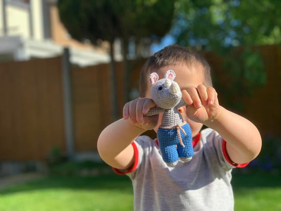 Mẹ Việt ở Anh làm 'thế giới đồ chơi handmade' sinh động cho con ảnh 6