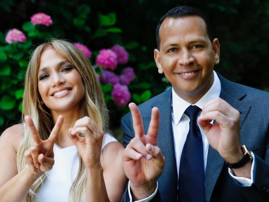 Hình thể rực lửa tuổi ngũ tuần của Jennifer Lopez ảnh 17