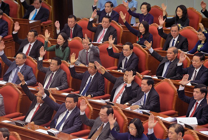 Hội nghị Trung ương 13: Công tác nhân sự được làm chặt chẽ, bài bản ảnh 2