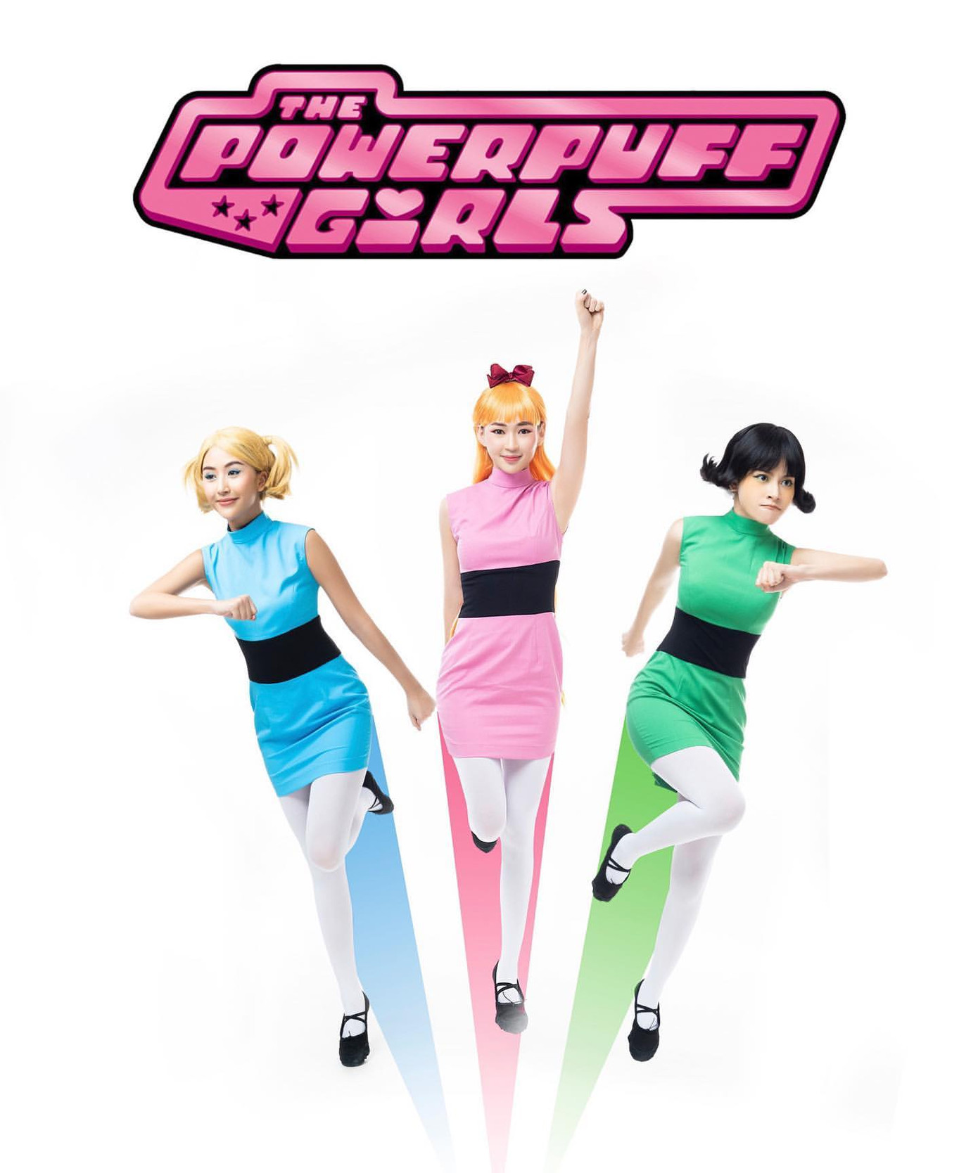 Chi Pu, Quỳnh Anh Shyn hoá trang nữ siêu nhân hoạt hình ảnh 5