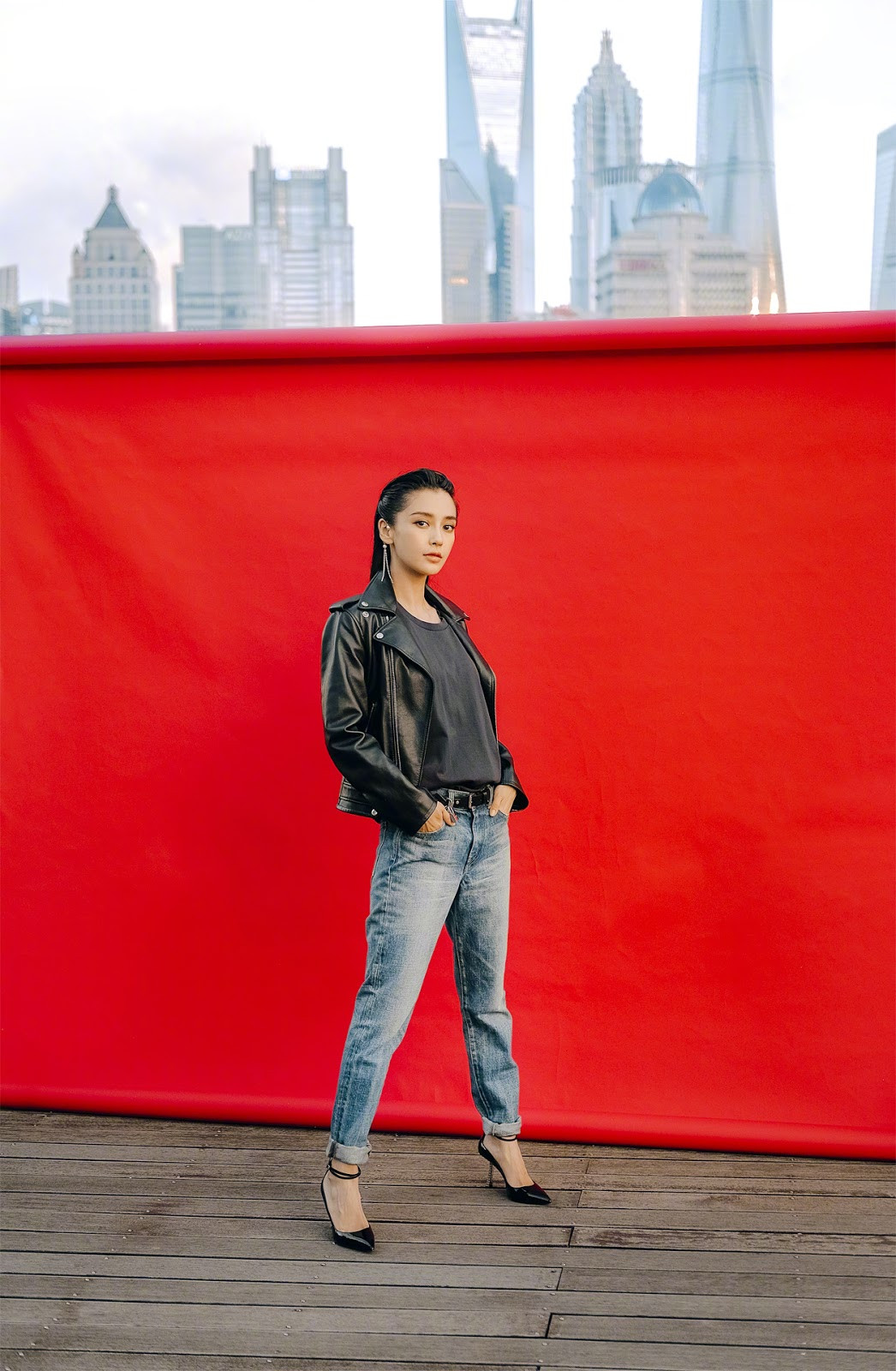 Angelababy thần thái đẹp xuất sắc, xóa tan tin đồn trục trặc với Huỳnh Hiểu Minh ảnh 8