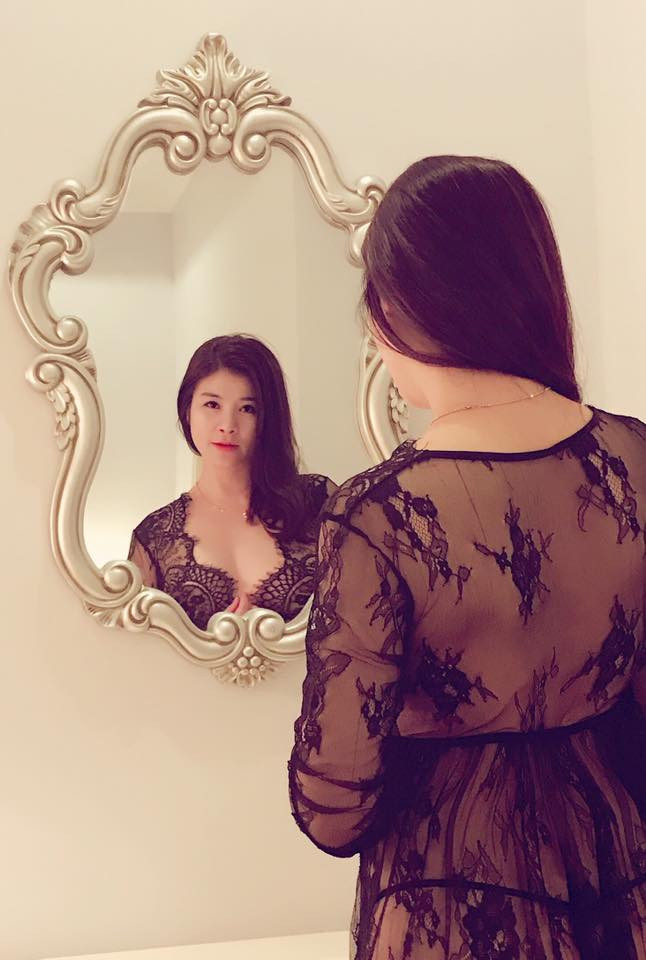 Loạt ảnh nóng bỏng của nữ diễn viên bị ghét nhất phim 'Đừng bắt em phải quên' ảnh 7