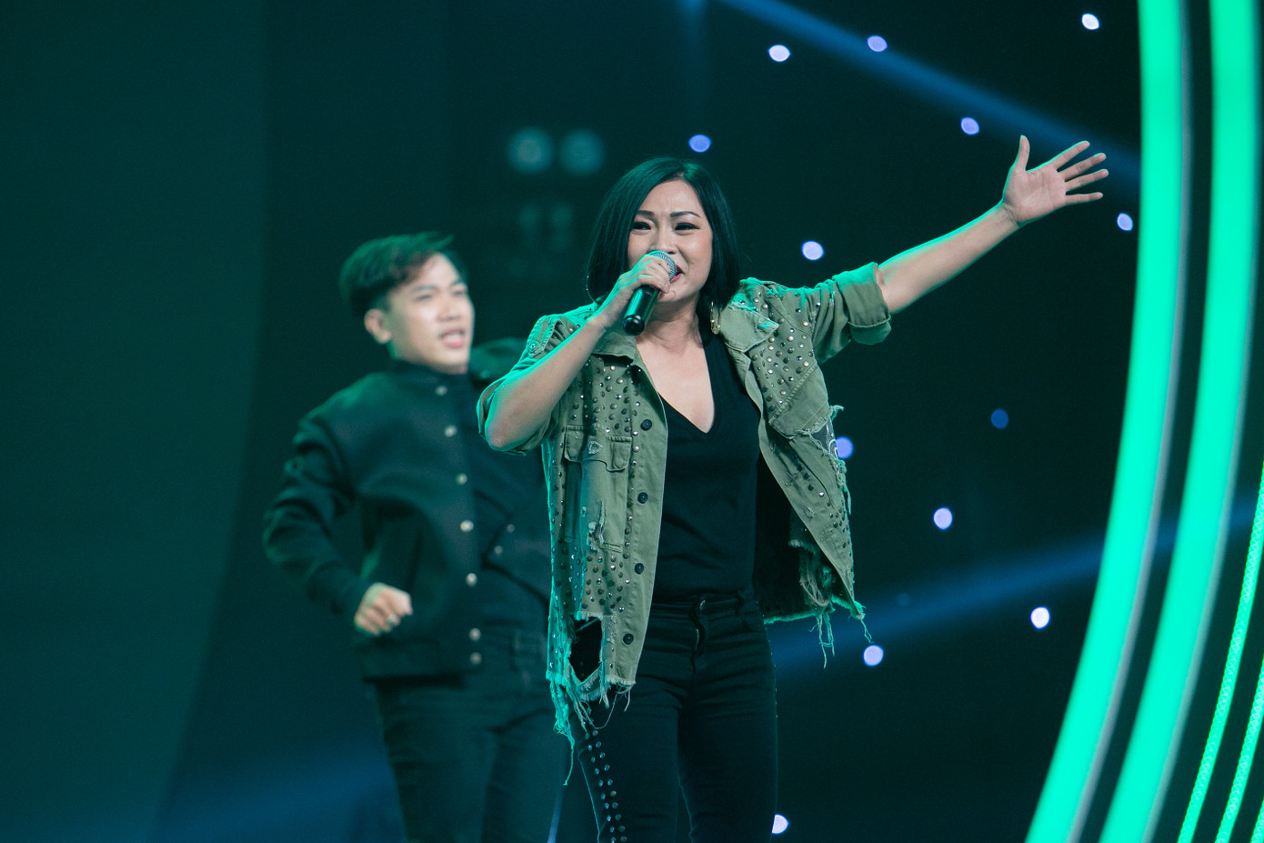 Trấn Thành khóc vì bản sao Mạnh Quỳnh – Phi Nhung ảnh 1