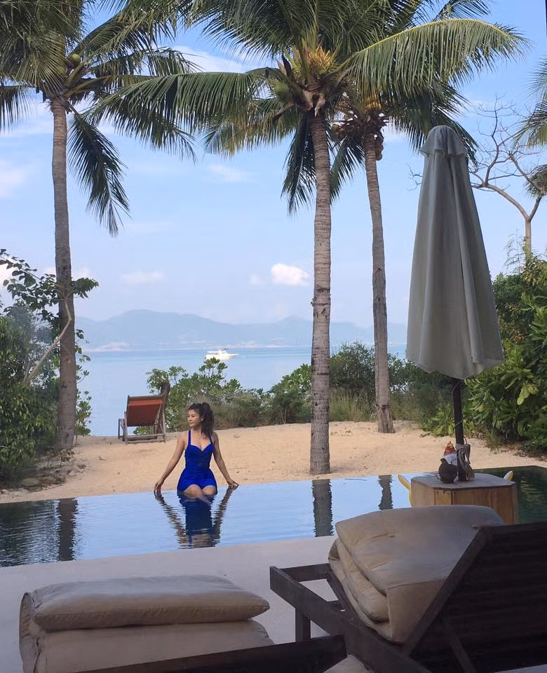Loạt ảnh nóng bỏng của nữ diễn viên bị ghét nhất phim 'Đừng bắt em phải quên' ảnh 10