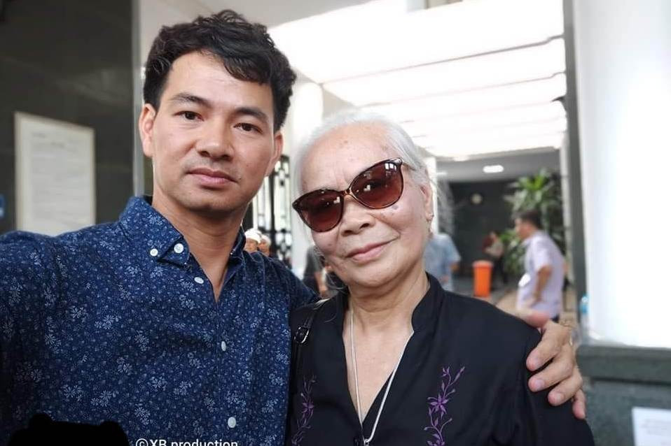 Showbiz 10/7: Ca sĩ Hong Kong tự tử ở tuổi 26 ảnh 1