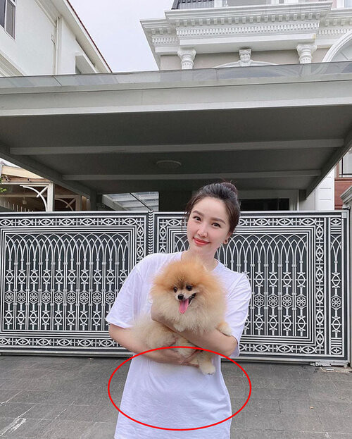 Showbiz 18/7: Người đẹp Mỹ nhận án tù vì gửi ảnh nóng cho nam sinh 15 tuổi ảnh 4