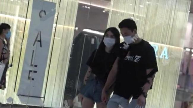 Showbiz 26/7: Hình ảnh con gái Mai Phương cùng bà nội trong ngày bế giảng gây ‘sốt’ ảnh 4