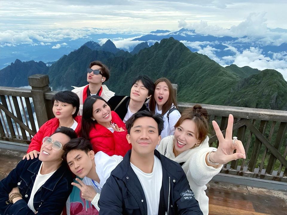 Hari Won xúc động trước hành động tử tế của một em bé tình cờ gặp ở nơi khó nói ảnh 2