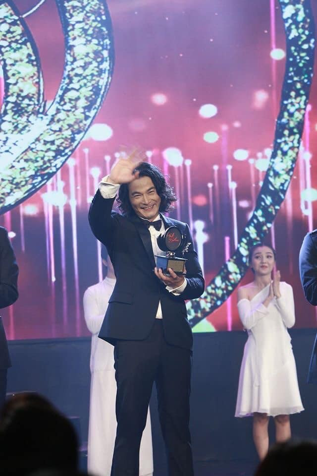 Showbiz 21/7: H’Hen Niê lên tiếng về chuyện người đẹp bán dâm ảnh 2