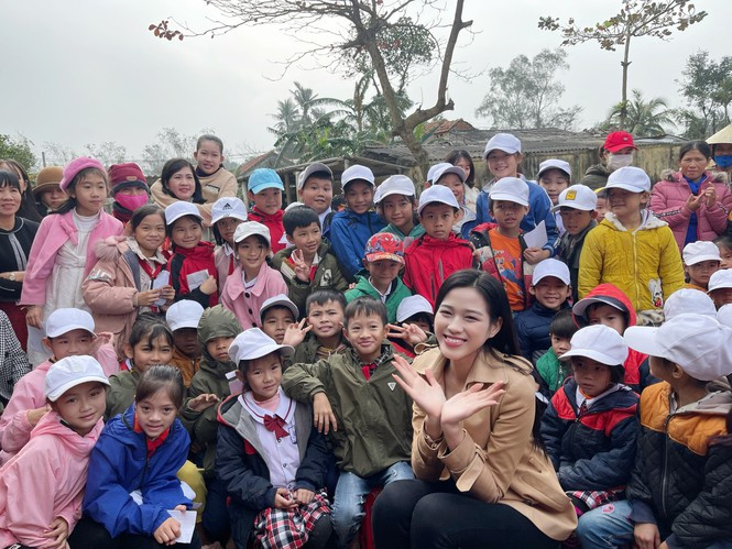 Showbiz 22/1: Hình ảnh mới nhất của Sơn Tùng M-TP giữa ồn ào chia tay Thiều Bảo Trâm ảnh 4