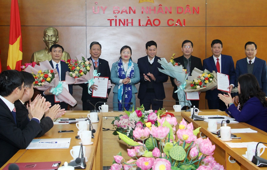 Kiện toàn tổ chức, nhân sự 6 tỉnh thành ảnh 3