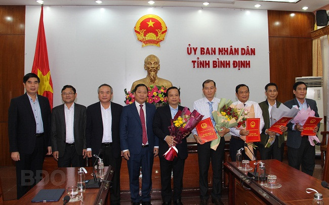 Kiện toàn tổ chức, nhân sự 6 tỉnh thành ảnh 8