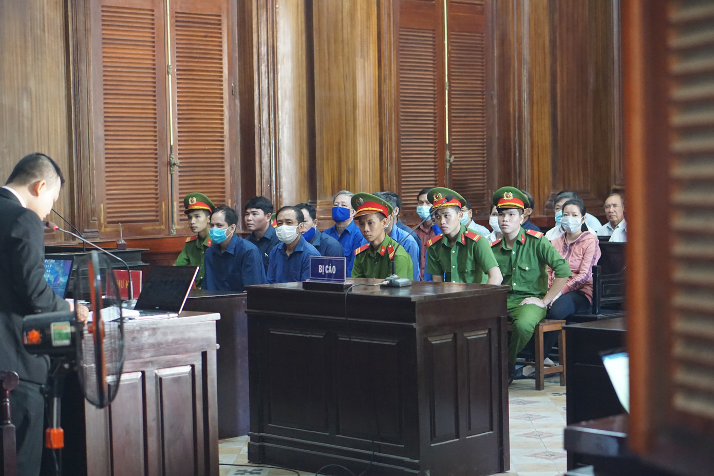 Gây thất thoát 132 tỷ, hàng loạt 'sếp' Tổng Cty lương thực miền Nam hầu tòa ảnh 1