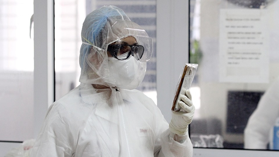 Ứng phó đại dịch COVID-19 giai đoạn 2: Ráo riết xét nghiệm người về từ Đà Nẵng ảnh 1 Ứng phó đại dịch COVID-19 giai đoạn 2: Ráo riết xét nghiệm người về từ Đà Nẵng ảnh 1