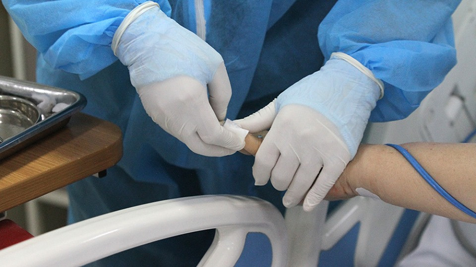 Thêm 15 bệnh nhân COVID -19 ở Việt Nam được chữa khỏi ảnh 1