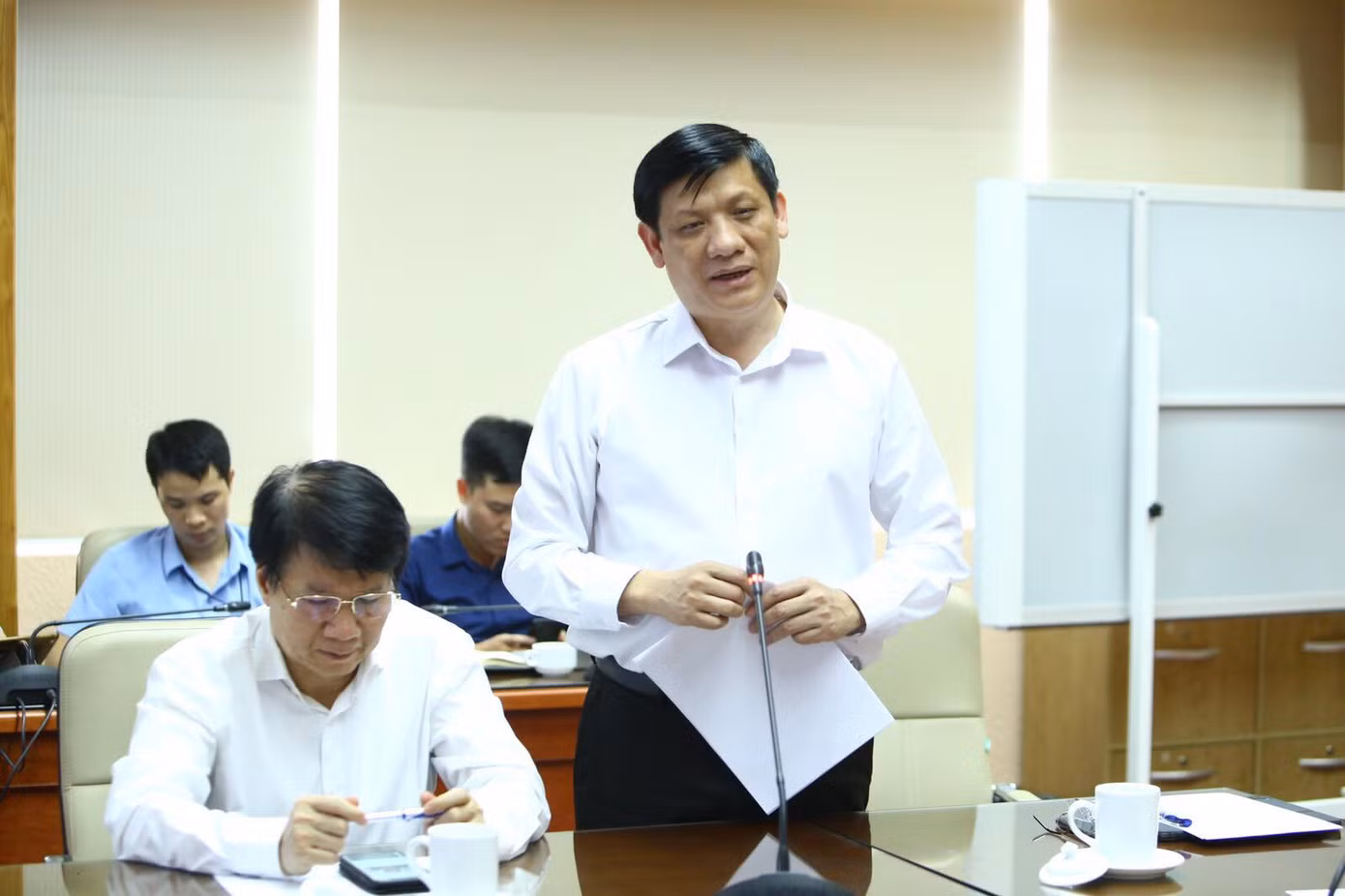 Quyền Bộ trưởng Bộ Y tế: Coi ca nghi mắc COVID-19 ở Đà Nẵng có khả năng lây nhiễm cao ảnh 2