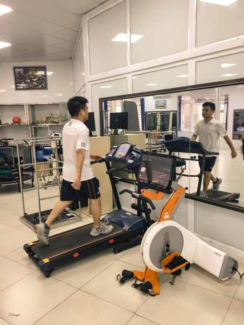 Những hình ảnh ấm tình người bên trong Bệnh viện Bạch Mai những ngày phong tỏa ảnh 14