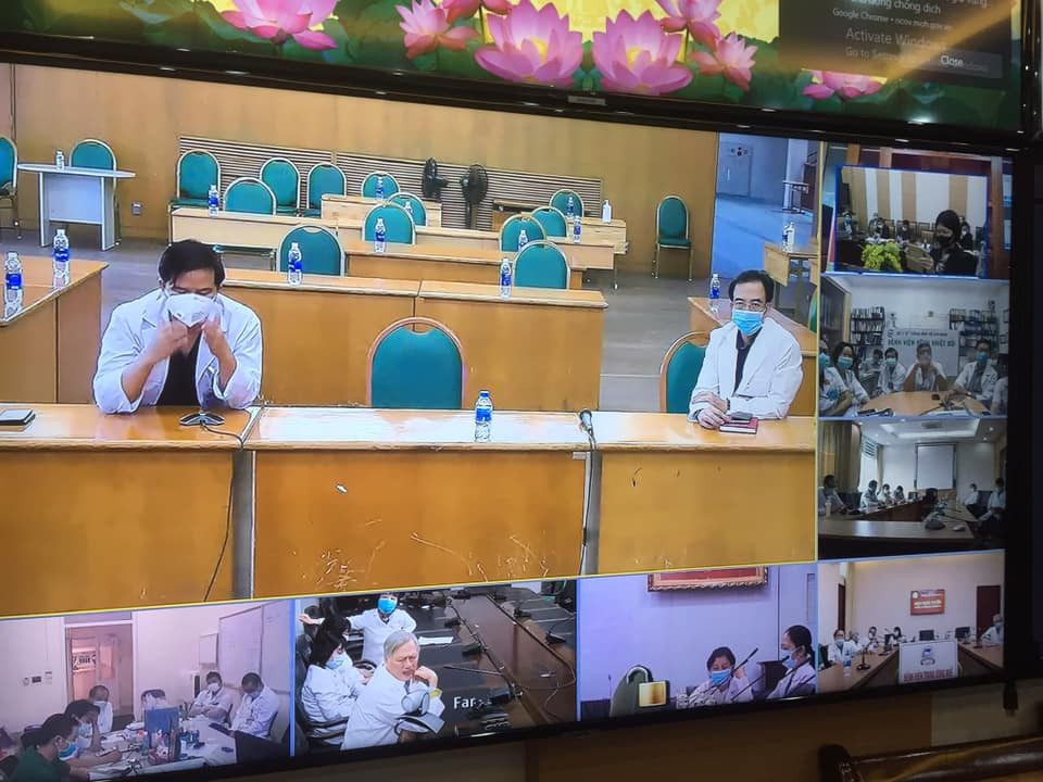 Phi công người Anh mắc COVID-19 có dấu hiệu hồi phục ảnh 3 Phi công người Anh mắc COVID-19 có dấu hiệu hồi phục ảnh 3