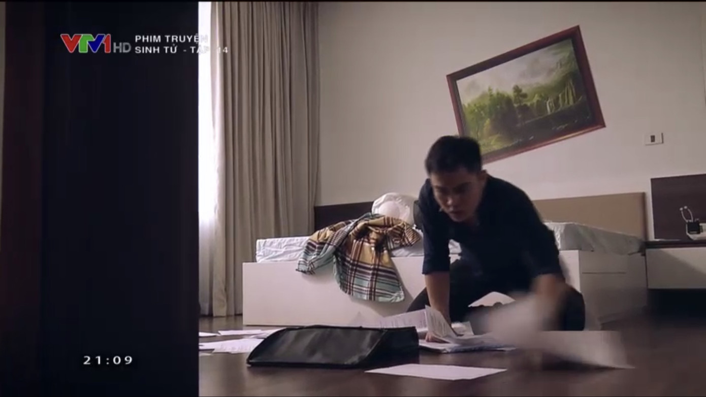 Sinh tử tập 14: Ngoài tiền, Vũ tìm cách hối lộ tình thủ trưởng cơ quan điều tra ảnh 1